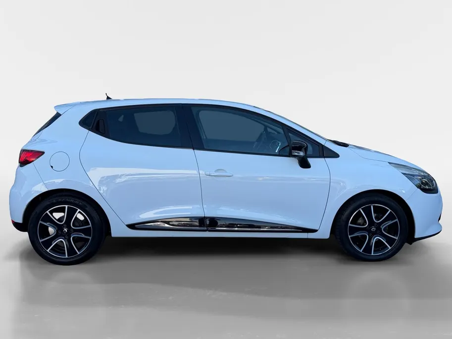 Renault Clio 0.9 TCe Expression | Navigatie | Camera | Airco | Cruise Control | 12 MAANDEN GARANTIE |