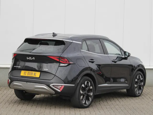 Kia Sportage 1.6 T-GDi Plug-in Hybrid AWD DynamicLine | Navi | Adap. Cruise | Park sens