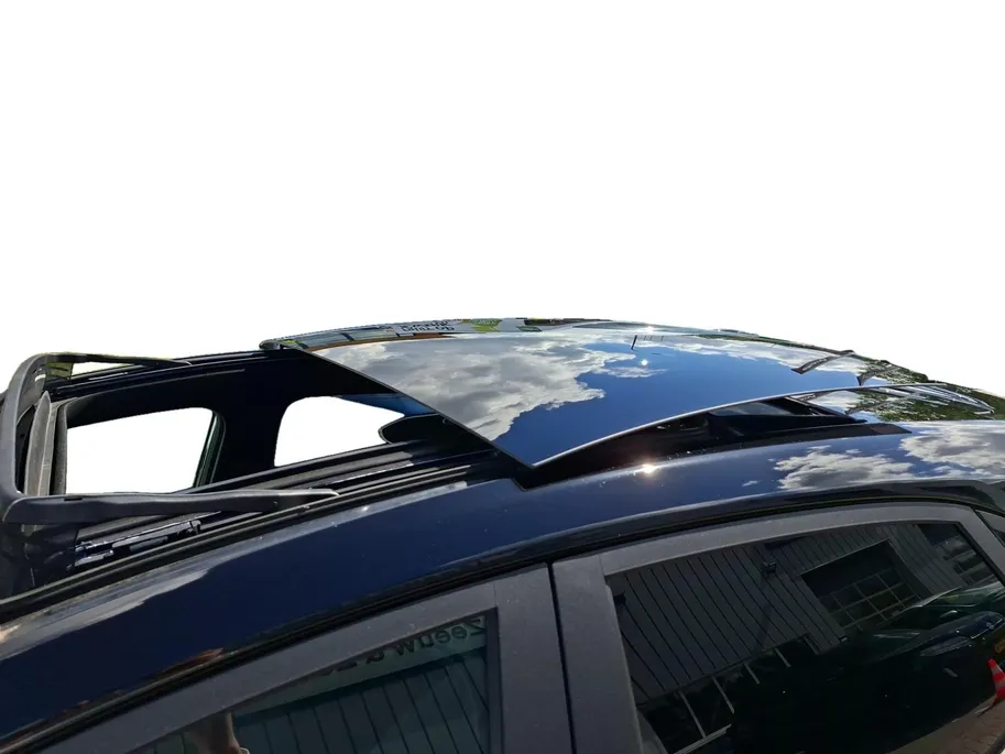Ford Puma ST-Line | Stoel- stuur en voorruitverwarming | Trekhaak | Kantel / schuifdak | Adaptieve led koplampen | All weather banden