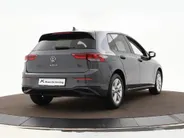 Volkswagen Golf 1.0 eTSI 110pk DSG Life Business · Camera · Apple/Android Car Play · ACC · Sfeerverlichting · Navigatie · Verkeersbord Detectie · Garantie t/m 06-02-2028 of 100.000km