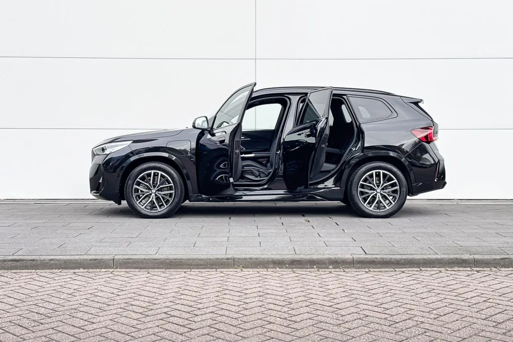 BMW X1 xDrive25e