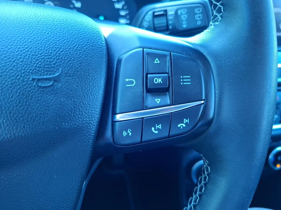 Ford Fiesta 1.0 EcoBoost Hybrid Titanium | NL-Auto | 1e Eigenaar | Winterpack | Keyless Entry | LED | Parkeersensoren