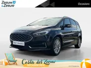 Ford Galaxy 2.5i HEV | Dealer onderhouden | Automaat | Pano dak | BLIS | 7 persoons | Lederen bekleding | Winter pack | Parkeersensoren voor en achter | Achteruitrijcamera | Cruise control | Apple carplay & Android auto | Privacy glas | Bovag garantie |