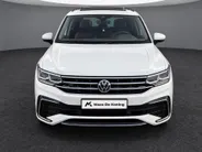 Volkswagen Tiguan 1.4 TSI 245pk DSG eHybrid R-Line Business+ · Panoramadak · Camera · Wegklapbare Trekhaak · Apple/Android Car Play · 20'' Inch · Dodehoeksensor · Stoelverwarming ·