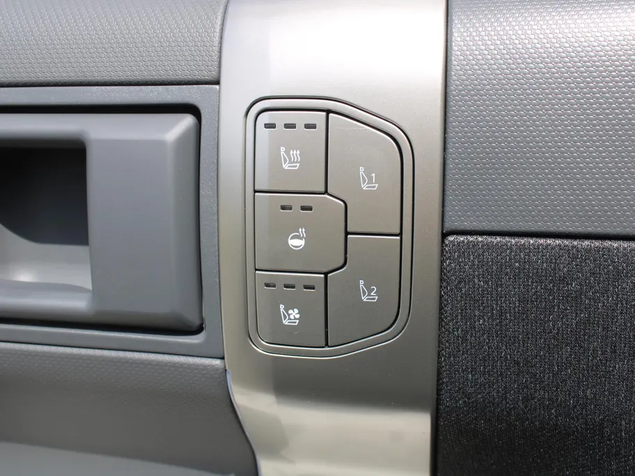 Kia EV3 GT-PlusLine 81.4 kWh | Stuur-/stoelverwarming + ventilatie | Camera rondom | Schuifdak | Leer | HUD | Elek. stoelverstelling + achterklep |