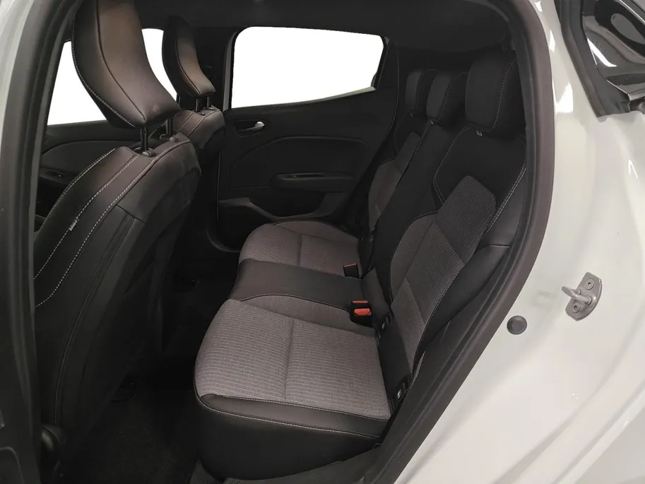 Renault Clio 1.6 E-Tech Full Hybrid 145 techno AUTOMAAT NAVI AIRCO CAMERA CRUISE CONTROLE APPLE CARPLAY ANDROID AUTO ZEER MOOIE AUTO DEALER ONDERHOUDEN