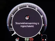 Volkswagen Golf variant Life Edition 1.5 eTSI 116 pk 7 versn. DSG · Achteruitrijcamera · draadloze telefoonlader · Trekhaak inklapbaar, met elektrische ontgrendeling ·