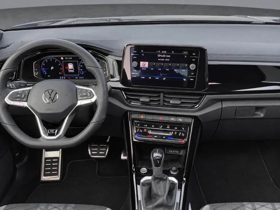 Volkswagen T-Roc 1.5TSI/150PK R-Line Black Style · Panoramadak · Apple/Android Car Play · Camera + Parkeersensoren · Stoelverwarming ·  Garantie t/m 07-08-2027