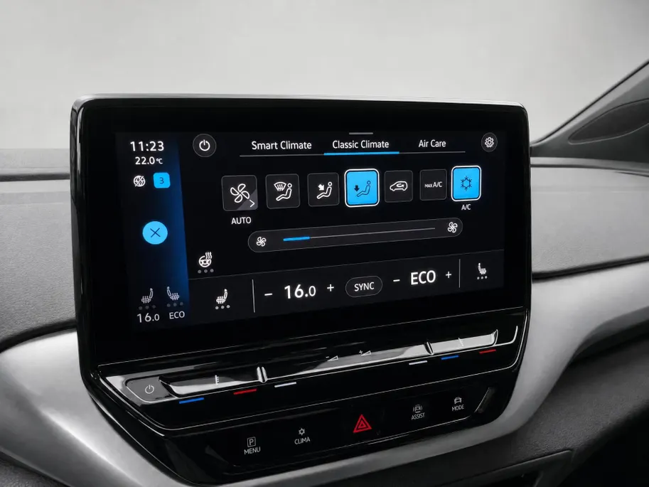 Volkswagen ID.4 Pro Business Advantage 204pk 77 kWh · SOH 95,4% · Camera · Wegklapbare Trekhaak · Apple/Android Car Play · Stoel-& Stuurverwarming · 19'' Inch ·