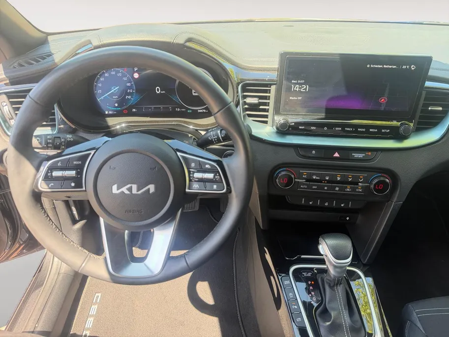 Kia Ceed Sportswagon 1.0 T-GDi MHEV Design Edition AUTOMAAT | STOELVERWARMING | ELEKTRISCHE ACHTERKLEP | RESTERENDE FABRIEKSGARANTIE TM 2032