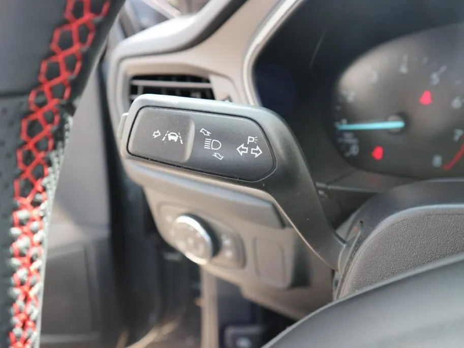 Ford Focus Wagon 1.0 EcoBoost Hybrid ST Line Style 125pk met Parking-, Winter-, Family-, en Design Pack