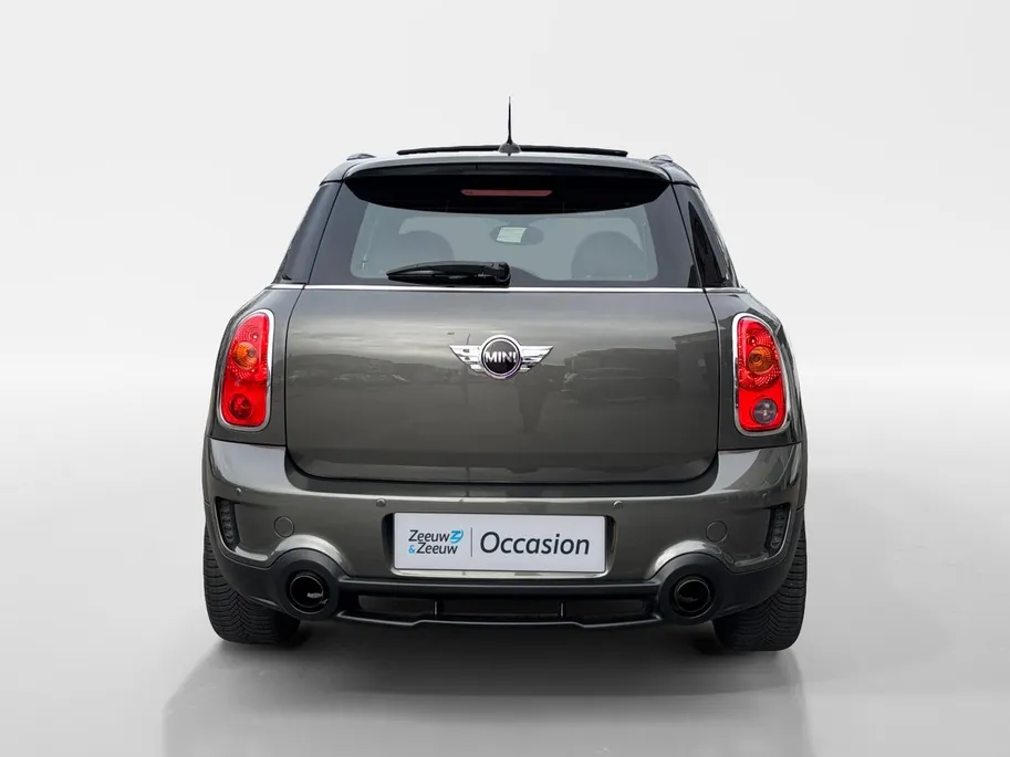 MINI Countryman 1.6 John Cooper Works ALL4 Chili | Pano-dak | Navigatie | 18 Inch | Sportstoelen | Stoel- voorruitverw. |