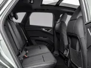 Audi Q4 Q4 S edition performance 82 kWh 286 PK · Trekhaak elek. wegklapbaar · Optiekpakket zwart · Glazen panoramadak