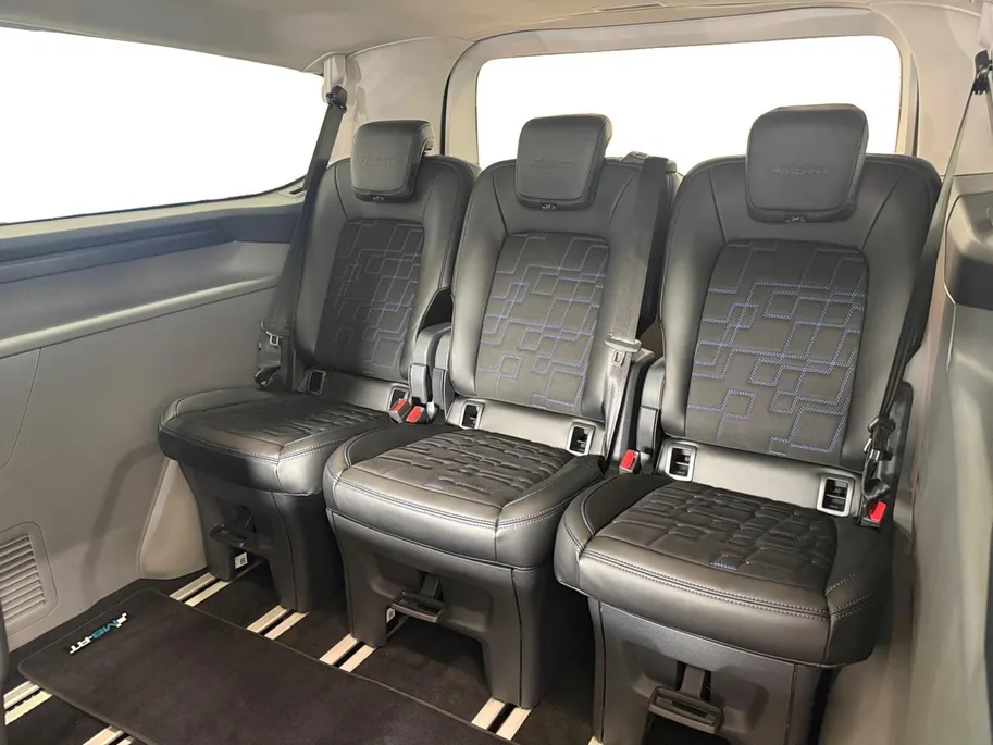 Ford Tourneo Custom 340 2.5 PHEV L2H1 MS/RT | Te bestellen voertuig! | MS/RT sportpakket | Panoramadak | Elektrische schuifdeuren | Digitale achteruitkijkcamera