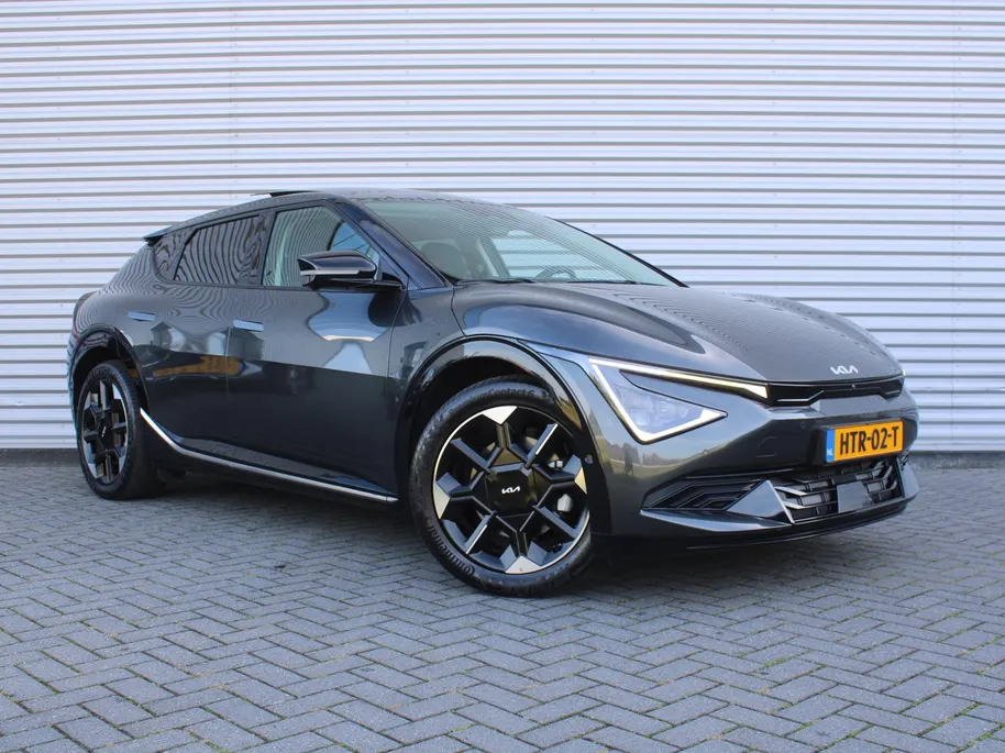 Kia EV6 Plus Advanced 84 kWh | Stuur-/stoelverwarming + ventilatie | Schuifdak | 360 Camera | Leer | Geheugenstoel | Telefoonlader | 20' LM | LED |