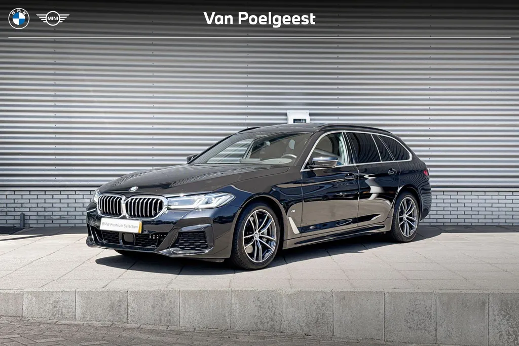 BMW 5 Serie Touring 540i xDrive High Executive
