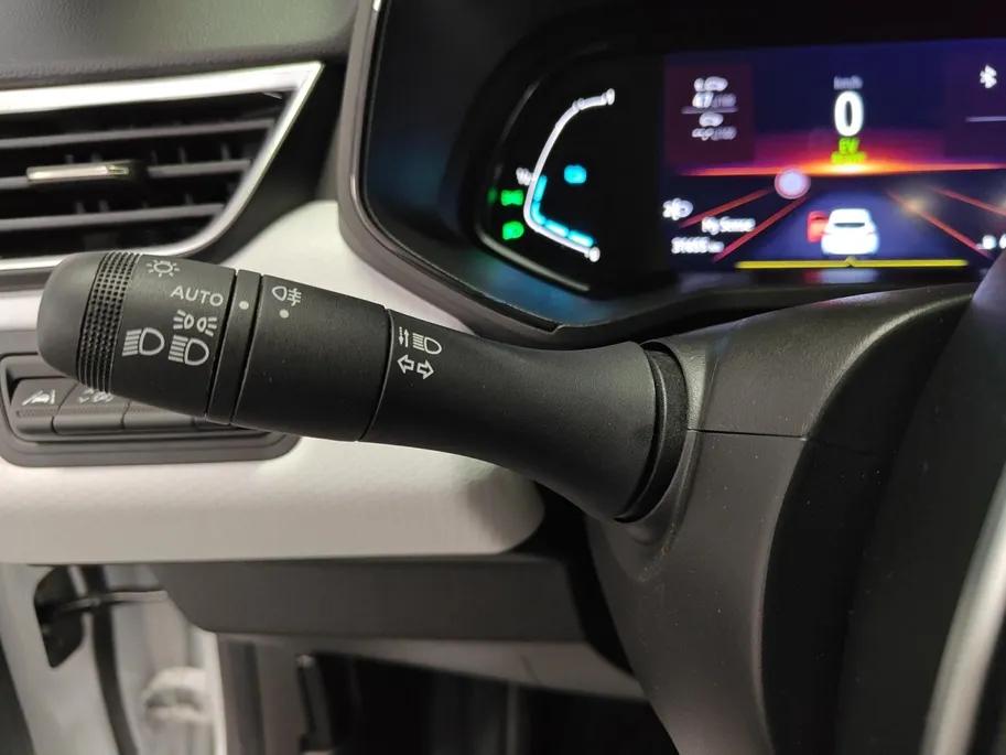 Renault Clio 1.6 E-Tech Hybrid 145 Techno AUTOMAAT NAVI AIRCO APPLE CARPLAY ANDROID AUTO CRUISE CONTROLE LM VELGEN PARKEERSENSOREN ZEER MOOIE AUTO