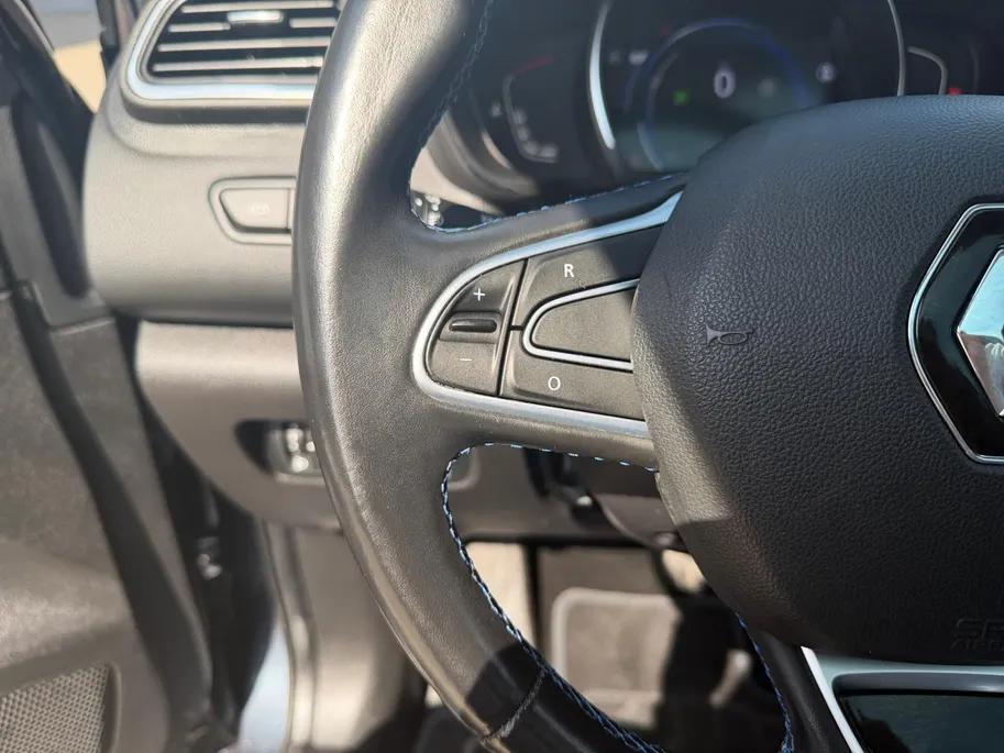 Renault Kadjar 1.2 TCe Sport Edition | Automaat | Parkeersensoren | Camera | Cruise & Climate Control | Panoramadak | Navigatie | Bluetooth | 12 Maanden BOVAG Garantie