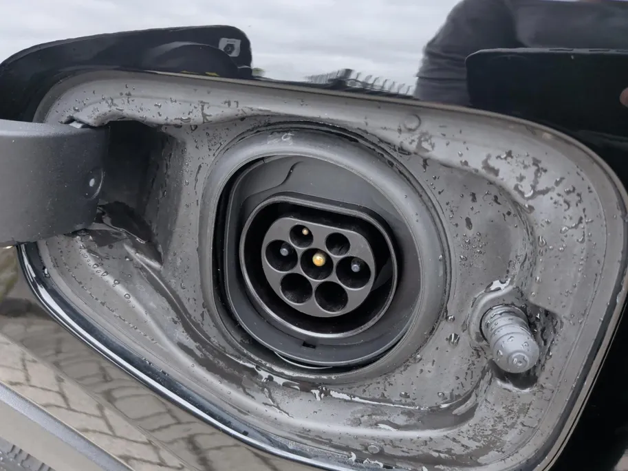 Volvo XC40 1.5 T4 Recharge Inscription Hybride| Perfecte staat! | Climate | Navigatie | Carplay  enzo. Snel rijden en inclusief standaard 12 maanden garantie!