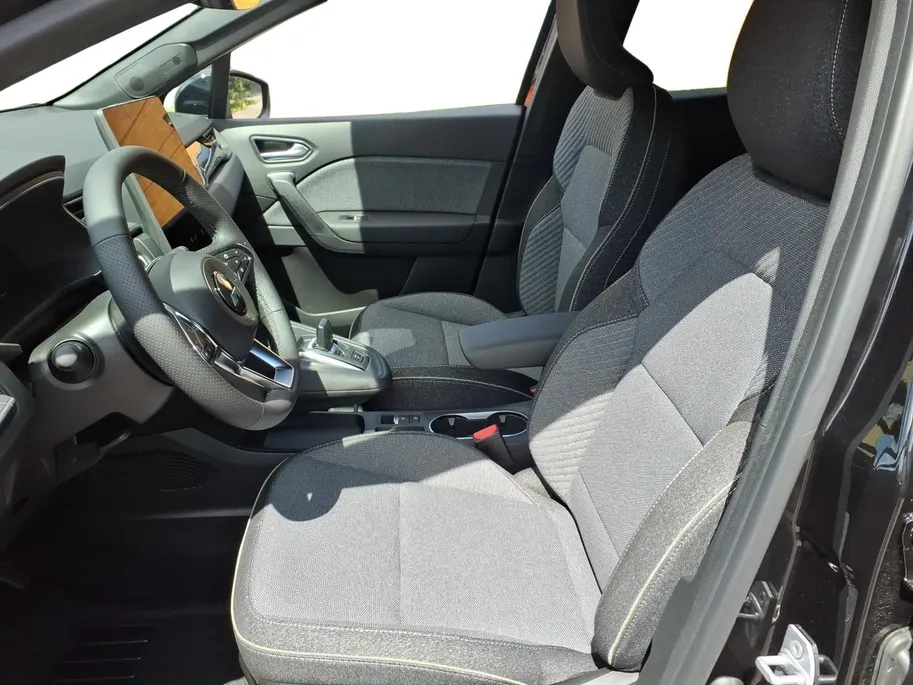 Mitsubishi Grandis 1.8 HEV First Edition | €3.000, - ACTIE KORTING op voorraad auto's | 8 JAAR GARANTIE |    op = op
