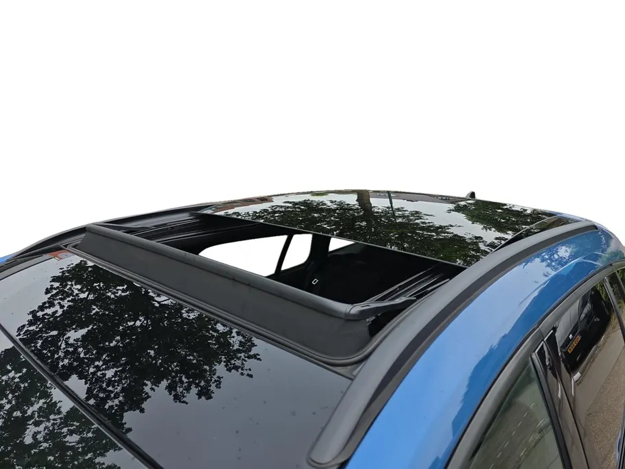 Ford Focus Wagon 2.3 EcoBoost ST-3 | Performance Pack | Panoramadak | Trekhaak | Winter Pack | Achteruitrijcamera | Adapt. Cruise Control | 12 maanden garantie! |