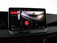 Volkswagen Tiguan 1.5 eTSI 150pk DSG R-Line Edition · 360 Camera · Apple/Android Car Play · Sfeerverlichting · Massage · Black Style · 20'' Inch ·