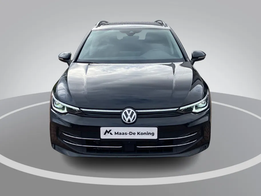 Volkswagen Golf Variant 1.5eTSI/150PK Goal DSG · Navigatie · Trekhaak · 360°Camera + Parkeersensoren · Stoelverwarming · Garantie t/m 23-06-2027