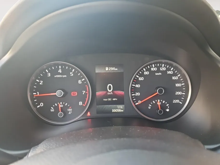 Kia Stonic 1.0T DynamicLine | Camera | Climate control | Apple Carplay / Android Auto | Cruise control | Parkeersensoren achter | Lichtmetalen velgen 16inch |
