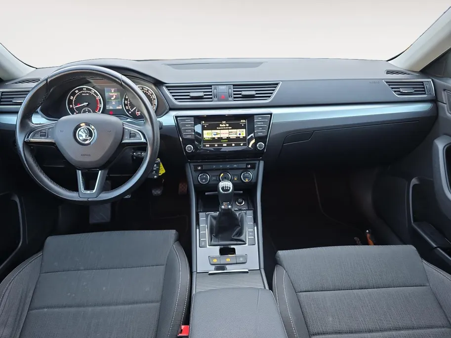 Škoda Superb Combi 1.4 TSI ACT Ambition Business | Trekhaak | Achteruitrijcamera | Navigatie | Cruise/Climate control | 12 maanden garantie!|