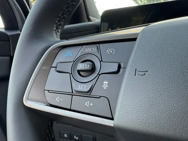 Nissan Leaf 52 kWh Evolve | 445km WLTP | Leder | BOSE | App Connect | Navigatie | 360-Camera | Keyless