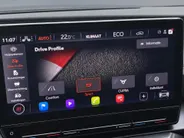 CUPRA Formentor 1.4 e-Hybrid VZ 245pk DSG Performance · Panoramadak · Inklap. Trekhaak · Camera · Keyless · Dodehoeksensor · Stuur- & Stoelverwarming ·