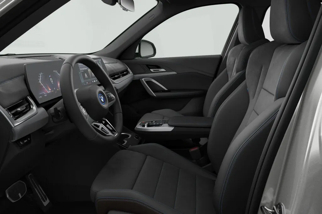 BMW iX1 xDrive30 Launch Edition 67 kWh