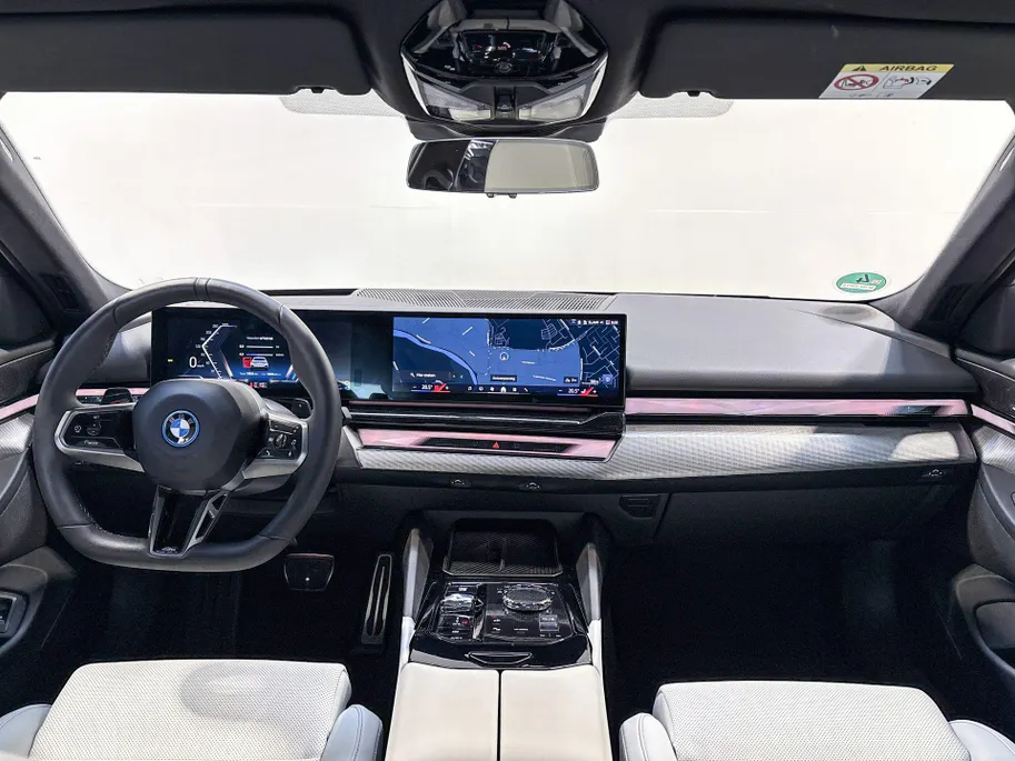 BMW 5 Serie Touring 550e xDrive Innovation Pack M Sportpakket Pro