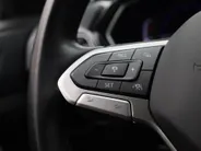 Volkswagen T-Cross 1.0TSI/110PK DSG Style R · R-line exterieur · Navigatie · Apple/Android Car Play · Stoelverwarming · Clima · Parkeersensoren ·