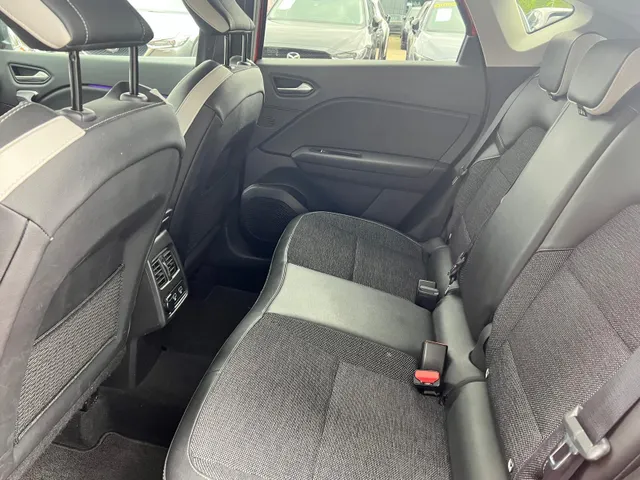Renault Captur 1.0 TCe 90 techno | A.CAMERA | NAVIGATIE | APPLE CARPLAY/ANDROID AUTO | PARKEERSENSOREN V+A | NED.AUTO | 1e EIGENAAR |