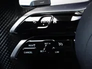 Mercedes-Benz E-Klasse 300 e Business Solution AMG l Keyless l Achteruitrij camera l Stoelverwarming l Dodehoekassistand