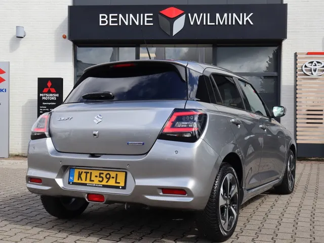 Suzuki Swift 1.2 Style Hybrid Automaat Keyless | Adaptive Cruise | AllSeasons