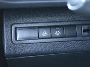 Peugeot 3008 1.2 PureTech GT | Trekhaak | Stoelverwarming | Cruise adapt. | Camera | Dodehoek detectie | 18' LM | Navi | Clima |