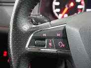 SEAT Ibiza 1.0 TSI FR Business Intense / Camera / Trekhaak afneembaar / Navi. / Full led / Apple Carplay /