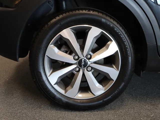 Kia Stonic 1.0 T-GDi MHEV DynamicPlusLine