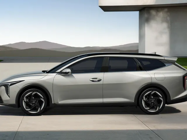 Kia K4 Sportswagon 1.0 T-GDi MHEV GT-Line Launch Edition