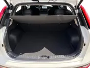 Kia Niro EV DynamicPlusLine 64.8 kWh | Glazen schuif-/kanteldak | Stoel- en stuurverwarming | Elektrisch bedienbare achterklep | Head-up display | Dodehoek assistentie | Achteruitrijcamera | Apple/Android Carplay | LED | Climate control