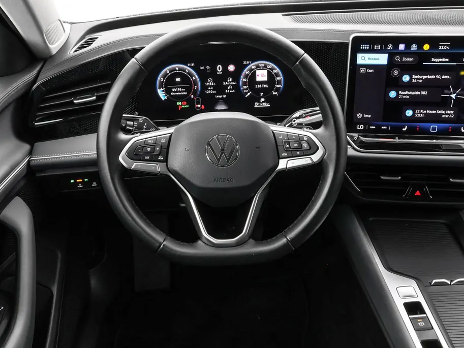 Volkswagen Passat Variant 1.5 eTSI 150pk DSG Business · Camera · Stuur- & Stoelverwarming · Apple/Android Car Play · Massagefunctie Voorstoelen · Garantie t/m 11-06-2028 of 100.000km