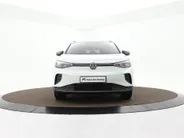 Volkswagen ID.4 Limited Edition 58 kWh accu 190 PK · Achteruitrijcamera · Draadloze telefoonlader · Trekhaak, elektrisch uitklapbaar · Voorraad OUTLET · Prijs is inclusief inruilpremie ·