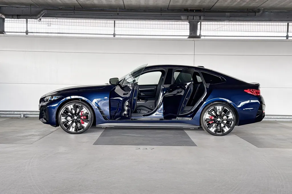 BMW i4 eDrive35 M Sport Edition