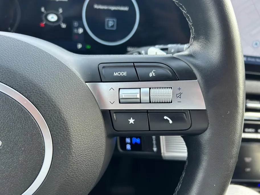 Hyundai Tucson 1.6 T-GDI HEV Comfort Smart | Navi | Camera | Climate control