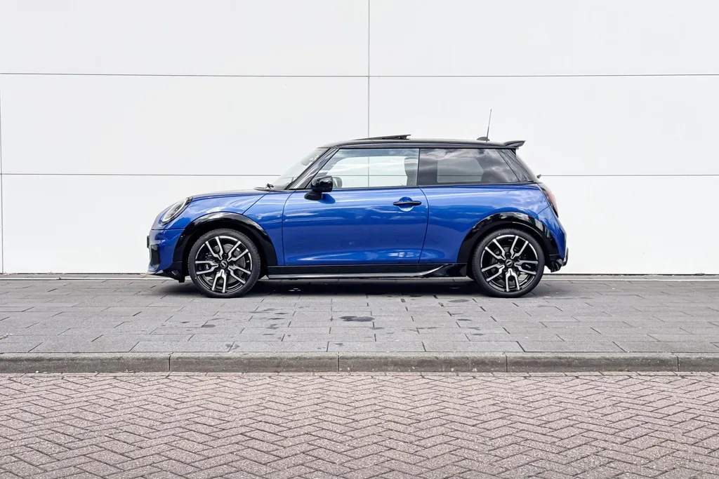 MINI Cooper 3-deurs 1.5 Cooper C John Cooper Works XL