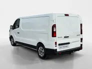 Renault Trafic 130PK Blue dCi T30 L2H1 Advance | 1ste Eigenaar | Trekhaak 2500 KG Trekgewicht | Apple Carplay/Android Auto | Climate Control | Cruise Control | Parkeersensoren |