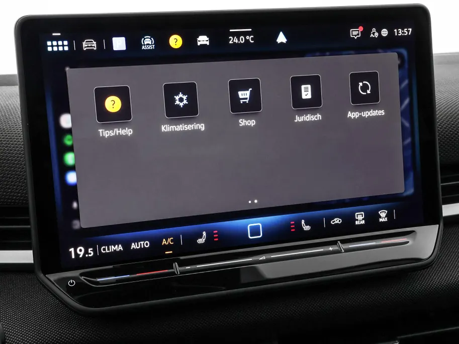Volkswagen T-Roc Life First Edition 1.5 eTSI 116 PK 7 versn. DSG · Comfort Pakket · Trekhaak · Voorraad OUTLET · Prijs is inclusief inruilpremie ·