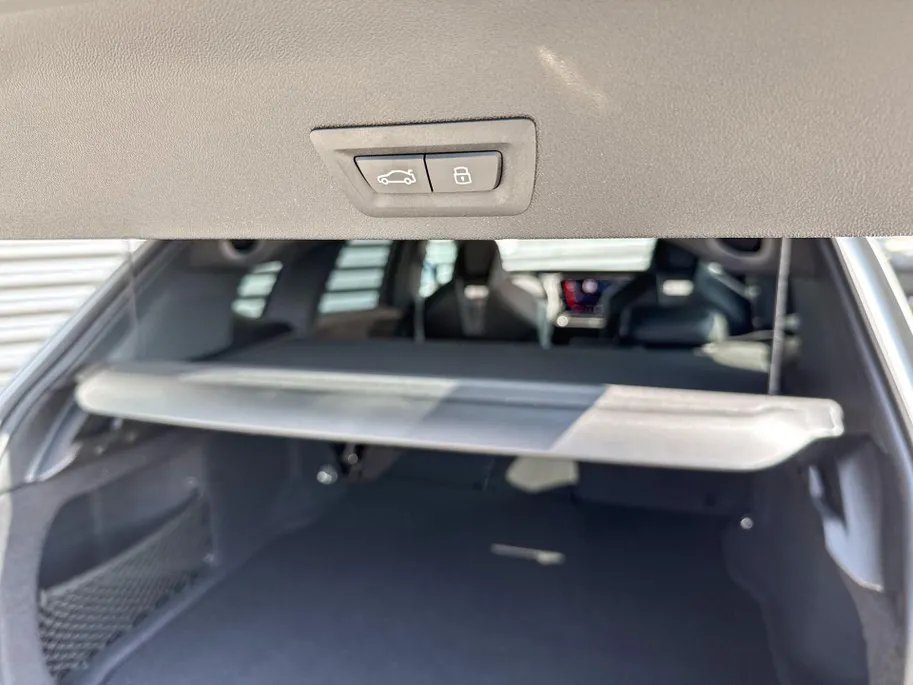 BMW iX3 40 eDrive 83 kWh